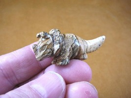 (Y-DIN-TR-562) tan brown Triceratops DINOSAUR carving Gemstone stone FIG... - $375.23 MXN