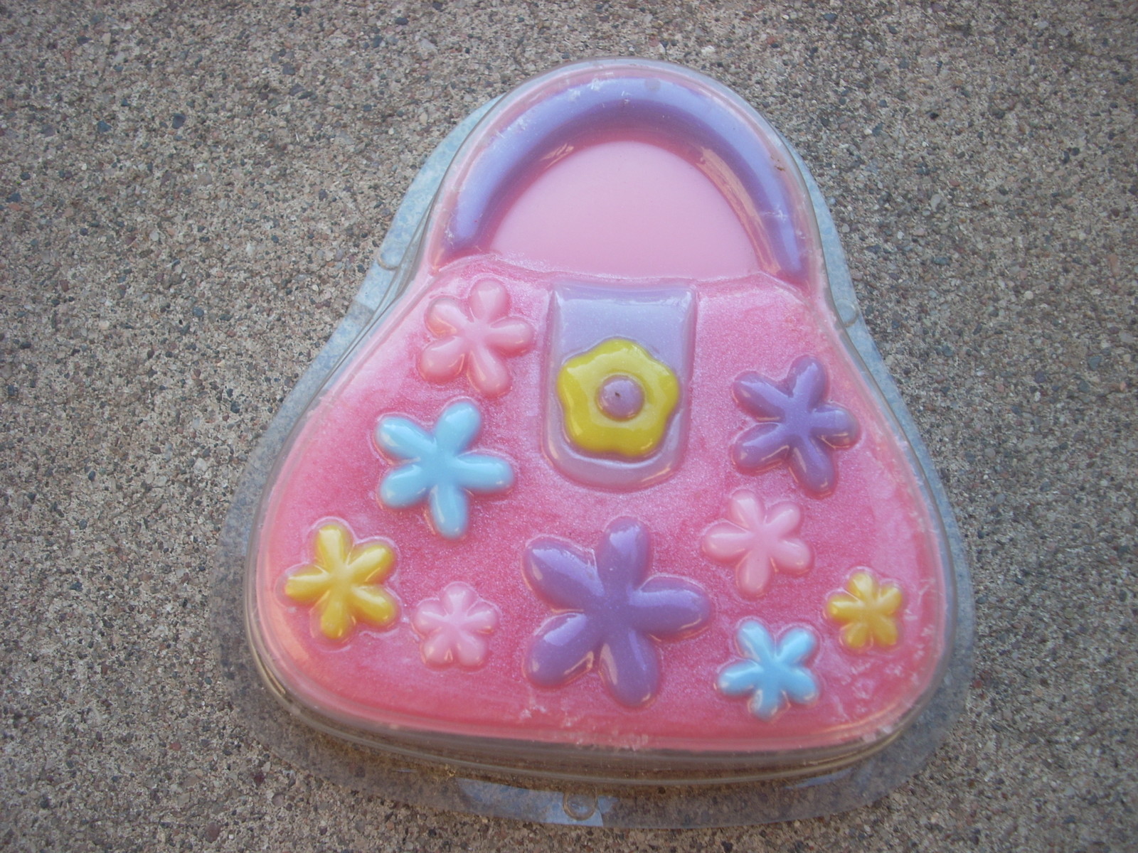 novelty soap flower power purse nwt - $2.00