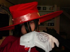 Alucard Hat and gloves with cuffs Hellsing Cosplay finish off your costume - £56.26 GBP