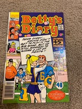 Betty&#39;s Diary 14 Newsstand Mid Grade Archie Comic Book - £6.84 GBP