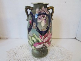Vtg Japanese Pottery Floral Vase Handpainted Trade Mark 88 Japan 9.75&quot; Handled - £26.47 GBP