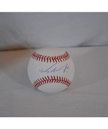 Michael Saunders Autographed Baseball MLB Authenticated JB797213 - £78.11 GBP