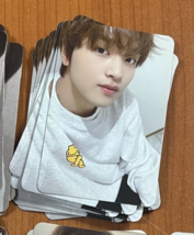 HAECHAN NCT DREAM Offizielle Fotokarte [HOT SOURCE]_Kpop Authentisch - $6.94
