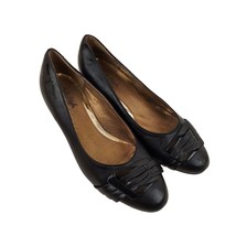 Soft Style Shoes Womens 8W Black Heels Pumps Pleats Be With You - $24.75