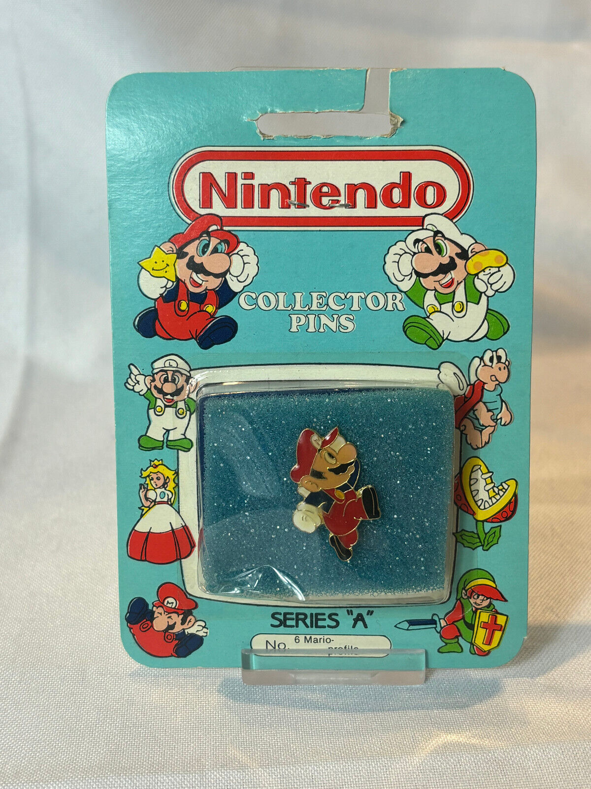 1989 Nintendo Collector Pin Series "A" No 6 MARIO PROFILE Sealed Blister Pack - £31.34 GBP