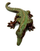 Golden Pond Collection Green Ceramic Shelf Crocodile (A) - £27.91 GBP