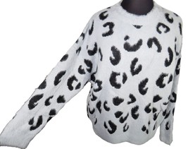 Debut Gray Leopard Print Faux Mohair Shaggy Long Sleeve Sweater Plus Size 3X - $30.00