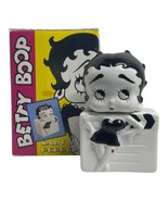 Vintage 1995 Betty Boop Salt and Pepper Shakers  Benjamin &amp; Medwin Boxed - €11,99 EUR