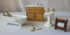Vintage Dollhouse Furniture Miniatures Tub, sinks, cabinet 7 pieces - £32.07 GBP