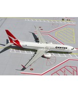 Qantas Boeing 737-800 VH-VZC GeminiJets G2QFA092 Scale 1:200 RARE - $4,428.60 MXN