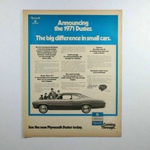 Vtg Chrysler Plymouth Duster Family Car Print Ad 1960s 10 3/8&quot; x 13 1/4&quot; - $7.20
