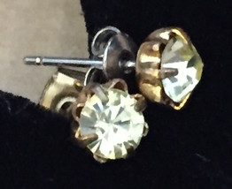Vintage 1970s Round 4 Prong Gold Box Set White Clear Diamond Like Cubic ... - $22.88