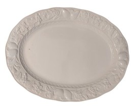 An item in the Pottery & Glass category: 18" Ceramic Oval Serving Dish Plate Made In Japan 