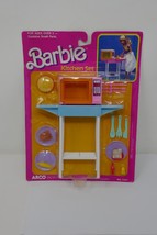 Mattel Arco Toys 1988 Barbie Kitchen Set Microwave 7347 - £137.60 GBP