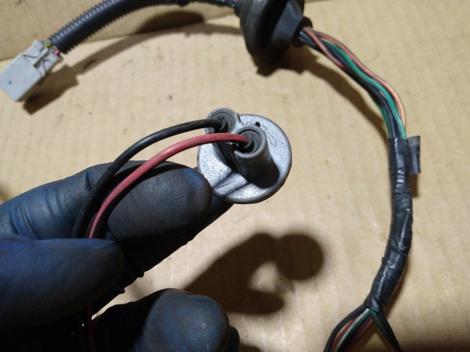 02 03 04 05 Honda CRV Passenger Right Side Tail Light Wire Socket Harness OEM Item image 11