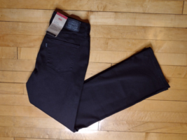 Levi&#39;s Women&#39;s Classic Bootcut Mid Rise Jeans Size 6 Medium Black NEW - £23.97 GBP