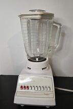 VTG Oster Osterizer Cycle Blend Designer Blender #890-68M Turns On Not P... - $11.53