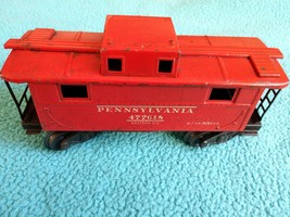 Postwar Lionel Lines 2472 Pennsylvania Red Metal Tinplate Caboose   1 - £19.65 GBP