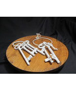 Metal decorative key sets - $350.86 MXN