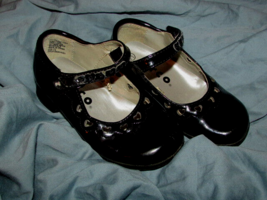 Girl&#39;s Circo Black Patent Leather Shoes Size 7 1/2 (J) - £6.96 GBP