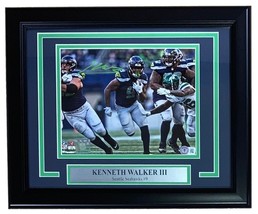 Kenneth Walker III Signé Encadré 8x10 Seattle Seahawks Photo Bas - £113.75 GBP