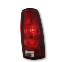 88-02 Chevy Chevrolet GMC C / K Truck Tahoe Blazer RH Right Tail Light Lamp Lens - £28.38 GBP