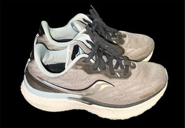 Saucony Women's Running Shoes Size 6W Gray Comfort Sneakers S10679-20 image 4
