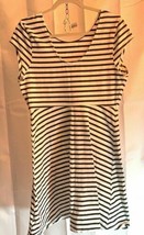 Old Navy Womens Sz L Black White Striped Dress Cap Sleeve Knee Length  - $12.86
