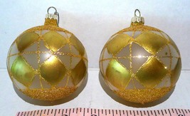Gold Geometric Pattern Ball Glittered Ornaments Vintage Christmas  1996 Lot of 2 - £9.34 GBP