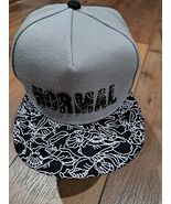 Normal Men Snapback Hat Gray Black Flat  Brim White Line Art Pattern Adj... - €16,18 EUR