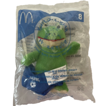 McDonald&#39;s Happy Meal Toy 2006 Build A Bear Friendly Frog In Soccer Jersey #8 - £1.98 GBP
