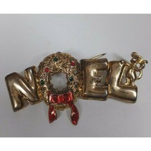 Vintage Christmas Noel With Wreath &amp; Mouse Gold Tone Lapel Hat Pin - $6.31