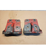 Set of 2 Left and Right Paccar Diesel Engine Mount Brackets D62-1144M02L... - $210.03