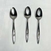 Vintage Oneidacraft Deluxe Stainless Teaspoons Set of Three Spoons - $14.00