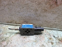 VICKERS VALVE UNIT DGMX2 3 PP BW B 40 EN15 MODULAR SOLENOID WARRANTY - $58.79