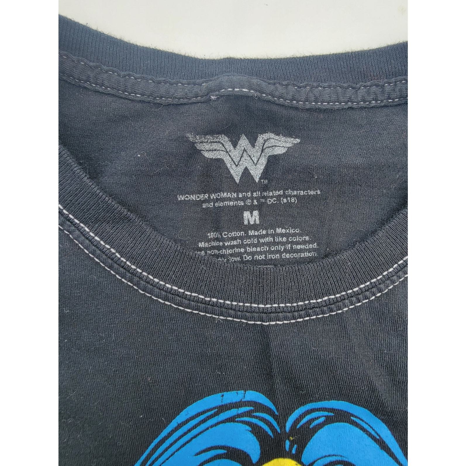 Wonder Woman DC Comics Black & White Clouds T-Shirt Size M Item image 3