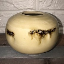 “mustache Pot” 6” Raku Pottery Vase Crackle Glaze Signed 2013 - $48.91 CAD