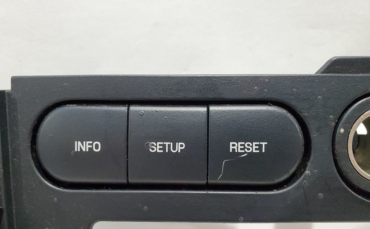 2008 Ford Mustang GT OEM Radio Bezel Trim Item image 5