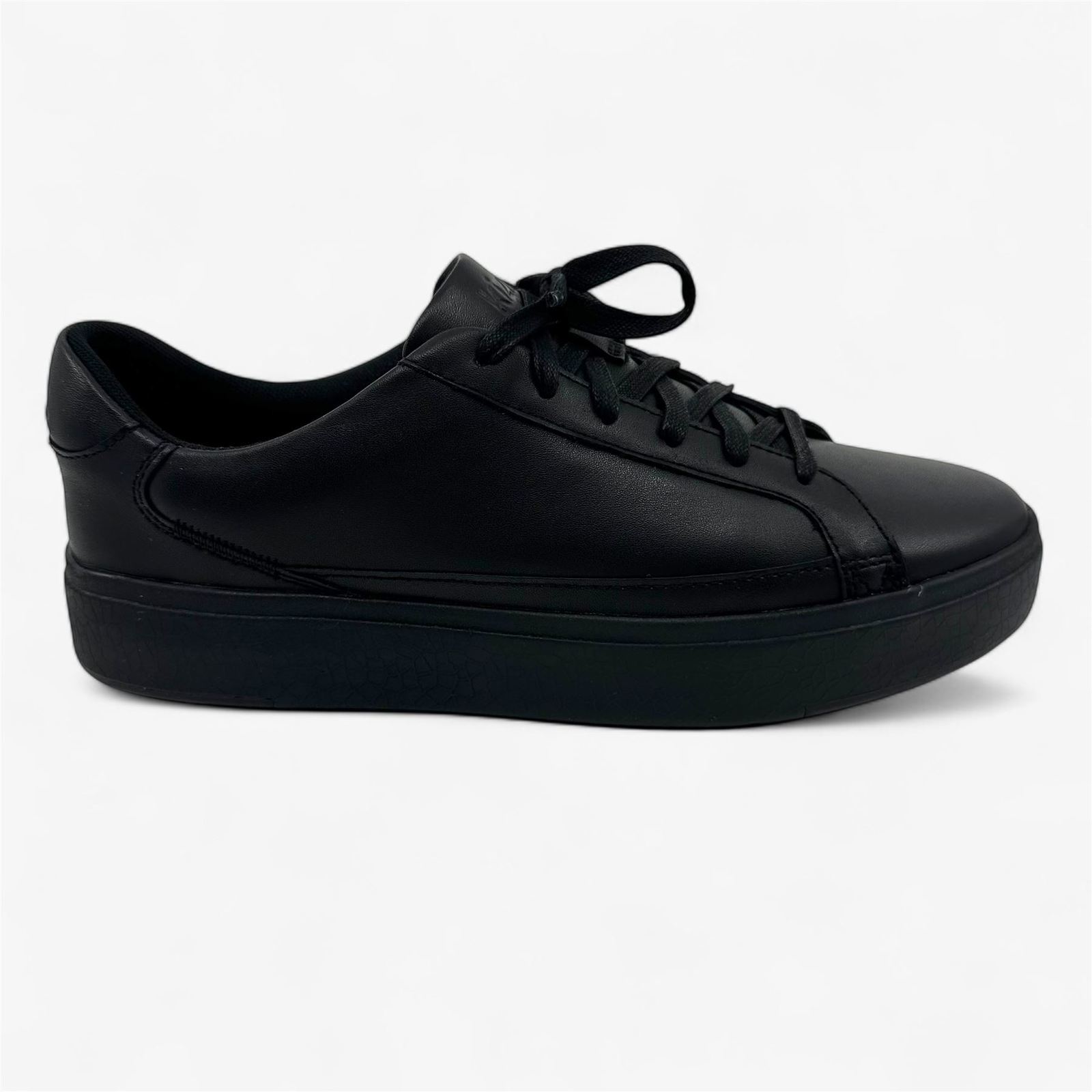Kizik Vegas Black Black Outsole Womens Athletic Sneaker