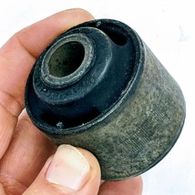 2x Ford D4RY-5493-A Fits Capri MK1 MK2 Suspension A Arm Bushing Assembly... - $1,742.38 MXN
