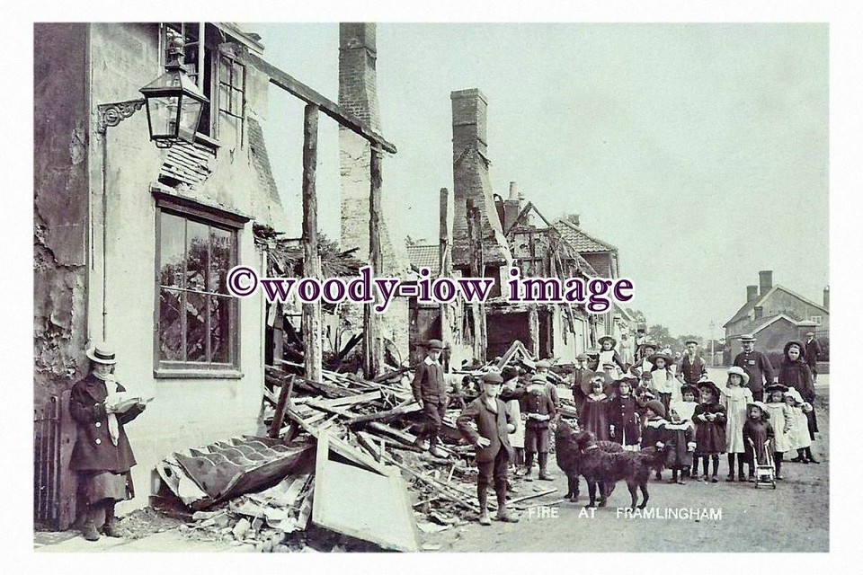 RP01763 - Fire at Framlingham , Suffolk - photo 6x4 - $2.95