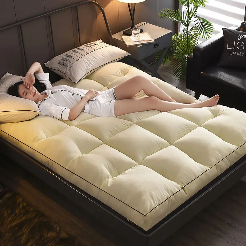 Feather Velvet Mattress Floor Tatami Keep Warm Winter Folding Mattress Student - £49.36 GBP+