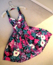 Ladies Dress Size 9 Floral on Black Halter Above Knee Dress $150 Value -... - £31.85 GBP