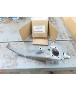 Ford 4W4Z-3K186-AA 6W4Z-3K186-AA Front Steering Knuckle Installed Removed - $434.45 CAD
