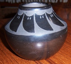 Flora Naranjo Santa Clara Carved Blackware Vase Jar Pot 3.75&quot;x 4.5&quot; Rare Vtg - £712.40 GBP