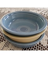 Vintage ~ Fiesta® Replacement Pieces ~ Three (3) Bowls ~ 2 Blue ~ 1 Yellow - €42,95 EUR Vintage ~ Fiesta® Replacement Pieces ~ Three (3) Bowls ~ 2 Blue ~ 1 Yellow - €42,95 EUR