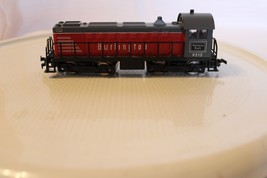 HO Scale AHM, Diesel Switcher Locomotive, Burlington, #9313 Red &amp; Gray - $85.50