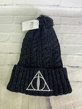 Harry Potter Deathly Hallows Logo Black Knit Pom Slouch Beanie Hat Cap Adult NEW - £19.31 GBP