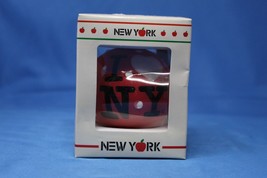 New York &quot;I Love NY&quot; Glass Ornament Red with White Dots Collectible Souv... - £4.41 GBP