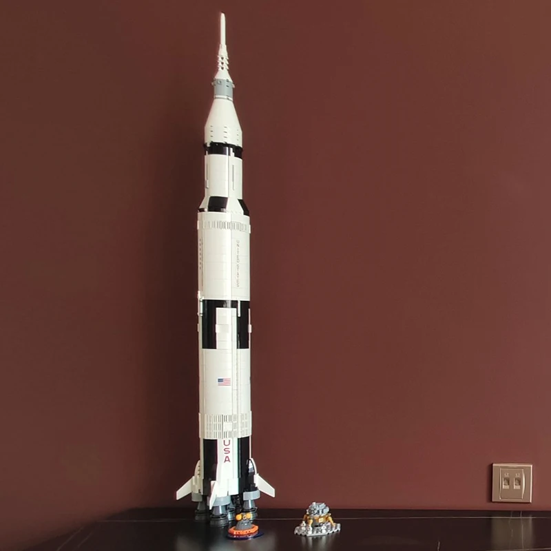 The Apollo Saturn V 92176 Building Blocks Space Rocket Idea Series Bricks - £82.16 GBP